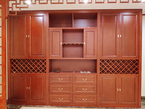 二七中式家居装修之中式酒柜装修效果图
